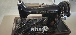 Singer sewing machine vintage