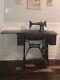 Singer Vintage Antique Sewing Machine In Table Cabinet
