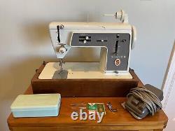 Successor To 411G 1961 Singer Sewing Machine 611G Fully Tested Germany