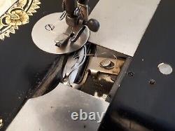 Superb Antique 1915 Singer Treadle Sewing Machine Head 127 Sphinx Sews Smooth