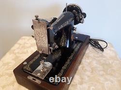 Superb Antique 1927 Singer Sewing Machine Model 99k Case Fully Tested