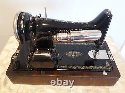 Superb Antique 1927 Singer Sewing Machine Model 99k Case Fully Tested