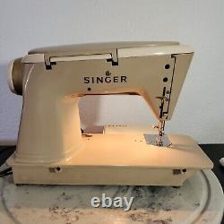 TESTED SINGER 500a Rocketeer Sewing Machine & Accessories WORKS GREAT! See Video