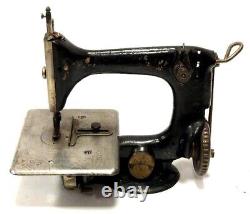 TOP antique & rare domestic sewing machine SINGER 24/26 circa 1919