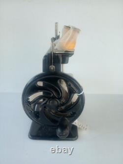 The Singer Manufacturing Co. Vintage Miniature Sewing Machine 20
