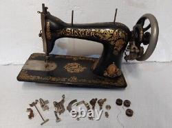 Unrestored 1903 Singer 15 with rare Pheasant decal sewing machine