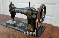 VC Antique 1920 Model 15 Manual Pedal Singer Sewing Machine Cast Iron Table