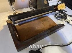 VERY RARE UNIQUE FIND 1930ish vintage black sewing singer machine af238106