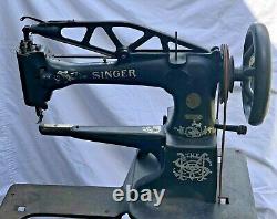 VINTAGE 1915 SINGER 29-4 INDUSTRIAL COBBLER LEATHER TREADLE SEWING MACHINE Works
