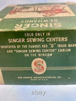 VINTAGE 1926 Singer Childs Sewing Machine MODEL 20 Original Box Clamp & Needles