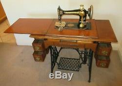 Vintage 1899 Singer Treadle Sewing Machine And 5 Drawer Table Cast Iron Pedal