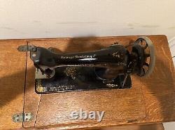 Vintage 1910 SINGER Treadle Sewing Machine With 6 Drawer Cabinet MADE In USA