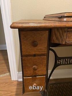 Vintage 1910 SINGER Treadle Sewing Machine With 6 Drawer Cabinet MADE In USA