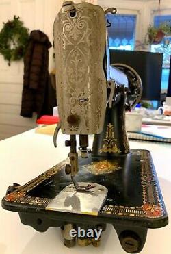 Vintage 1911 Singer Sewing Machine #g9649947 Gorgeous