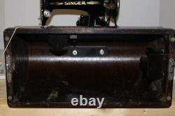 Vintage 1926 SINGER Knee Lever Sewing Machine Bent Wood Case key
