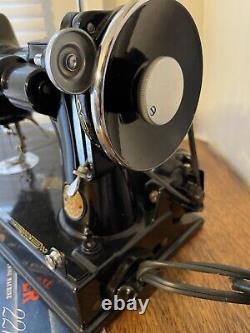 Vintage 1936 Singer Featherweight 221 Sewing Machine AE295618 With Extras