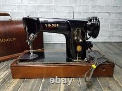 Vintage 1950's SINGER Model 201K Sewing Machine with Wooden Case READ INFO