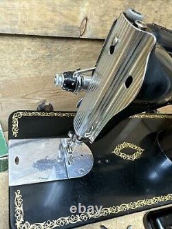 Vintage 1951 Centennial SINGER 15-91 Sewing Machine Gear Drive Featherweight