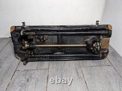 Vintage/Antique 1929 SINGER Industrial Sewing Machine 31-15 3115