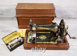 Vintage Antique Early 1900's Singer Table Top Sewing Machine with Wood Case