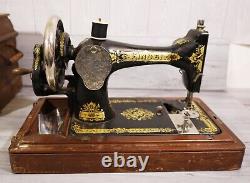 Vintage Antique Early 1900's Singer Table Top Sewing Machine with Wood Case