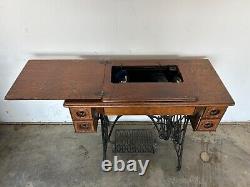 Vintage Antique Original Singer Sewing Machine Treadle Cabinet Model 15 AD512473