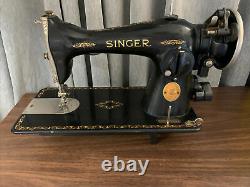 Vintage Antique Singer Heavy Duty Sewing Machine 1937 With Light