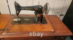 Vintage Antique Singer Original Sewing Machine With Sewing Table and 7 Drawers