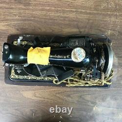 Vintage Antique Singer Sewing Machine Catalog BT7 With Case & Motors Etc Untested