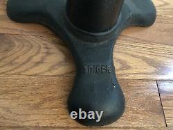 Vintage Antique Singer Sewing Machine Machinist Stool, Adjustable Height Seat