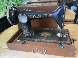 Vintage Antique Singer Sewing Machine SN G9923510 Model 66 Red Eye 1911 With Box