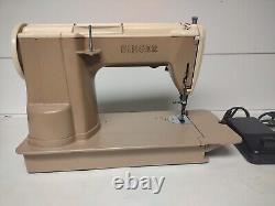 Vintage Heavy Duty Singer 301A Sewing Machine Working