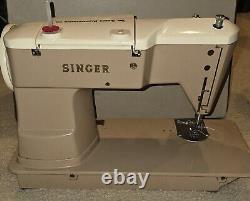 Vintage SINGER Model 401A Sewing Machine with Carrying Case Tested with Footpad