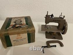 Vintage SINGER SEWHANDY Model 20 Sewing Machine with Original Box & Instructions