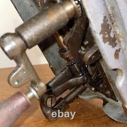 Vintage Singer 114w103 Chainstitch Embroidery Industrial Sewing Machine Cornely