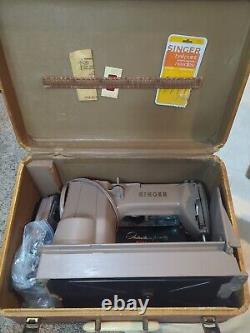 Vintage Singer 301A Long Bed Portable Heavy Duty Sewing Machine + Accessories