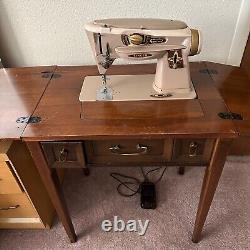 Vintage Singer 500a Rocketeer Slant-O-Matic Sewing Machine Single Owner Works