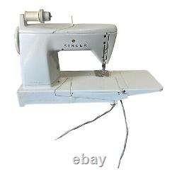 Vintage Singer 631 G Free Arm Slant Sewing Machine Like 431g With Case