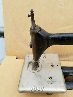 Vintage Singer Chain Stitch # 24 Sewing Machine 1910