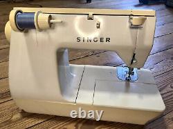 Vintage Singer Creative Touch Fashion Machine 1030 Sewing Machine Working Tested