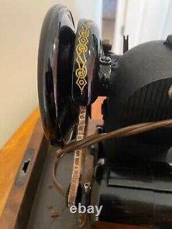 Vintage Singer Portable Sewing Machine