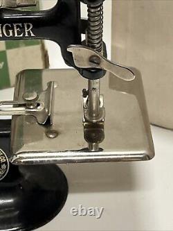 Vintage Singer Sewhandy No. 20 Child's Sewing Machine with Box