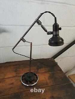 Vintage Singer Sewing Lamp