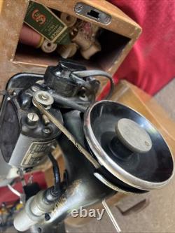 Vintage Singer Sewing Machine