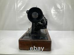 Vintage Singer Sewing Machine 201K Electric Working Cheney Case