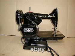 Vintage Singer Sewing Machine 99k, Serviced, #ef634731