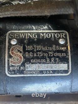 Vintage Singer Sewing Machine B. R. 7 Motor Number 5385433 Antique