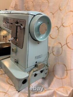 Vintage Singer Sewing Machine Model 348 Robin Egg Blue With Pedal And Case