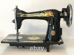 Vintage Singer Sewing Machine Phoenix Sphinx Design Beautiful Condition