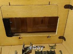 Vintage Singer Sewing Machine Table Top & Hard wear